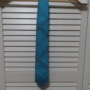 Brand Q Tie